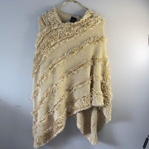 Charlie Paige Cream Textured Poncho